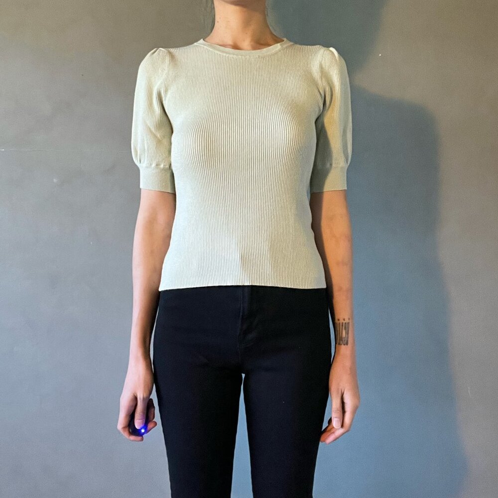 Tahari Viscose Rib Puff S/S Sweater - S